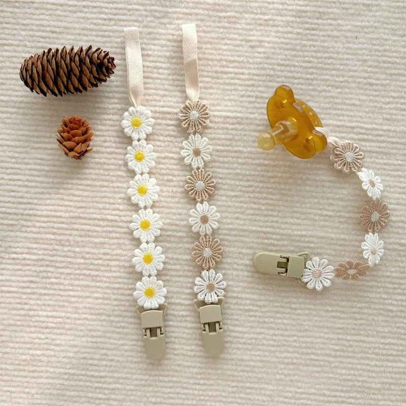 Daisy Pacifier Clip