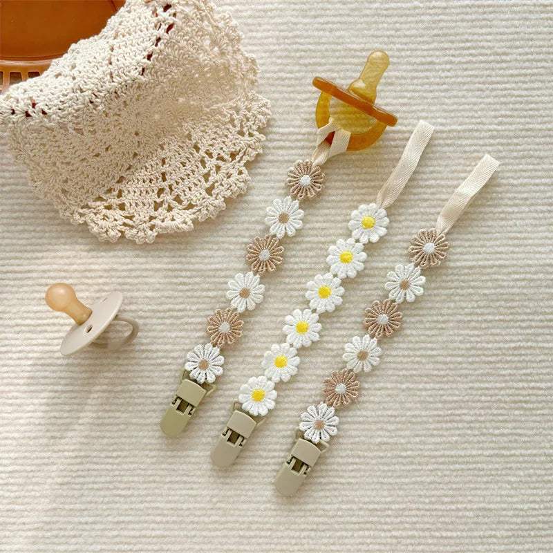 Daisy Pacifier Clip
